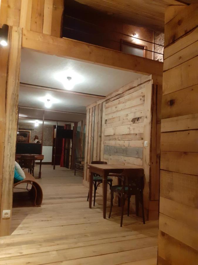 Le Repos Du Nomade B&B 7 Personnes Manhay Zewnętrze zdjęcie
