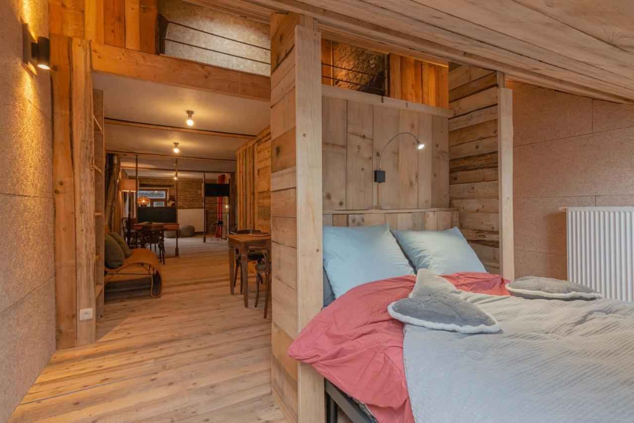 Le Repos Du Nomade B&B 7 Personnes Manhay Zewnętrze zdjęcie