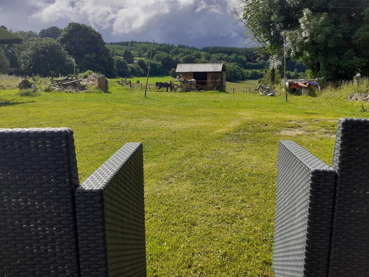 Le Repos Du Nomade B&B 7 Personnes Manhay Zewnętrze zdjęcie